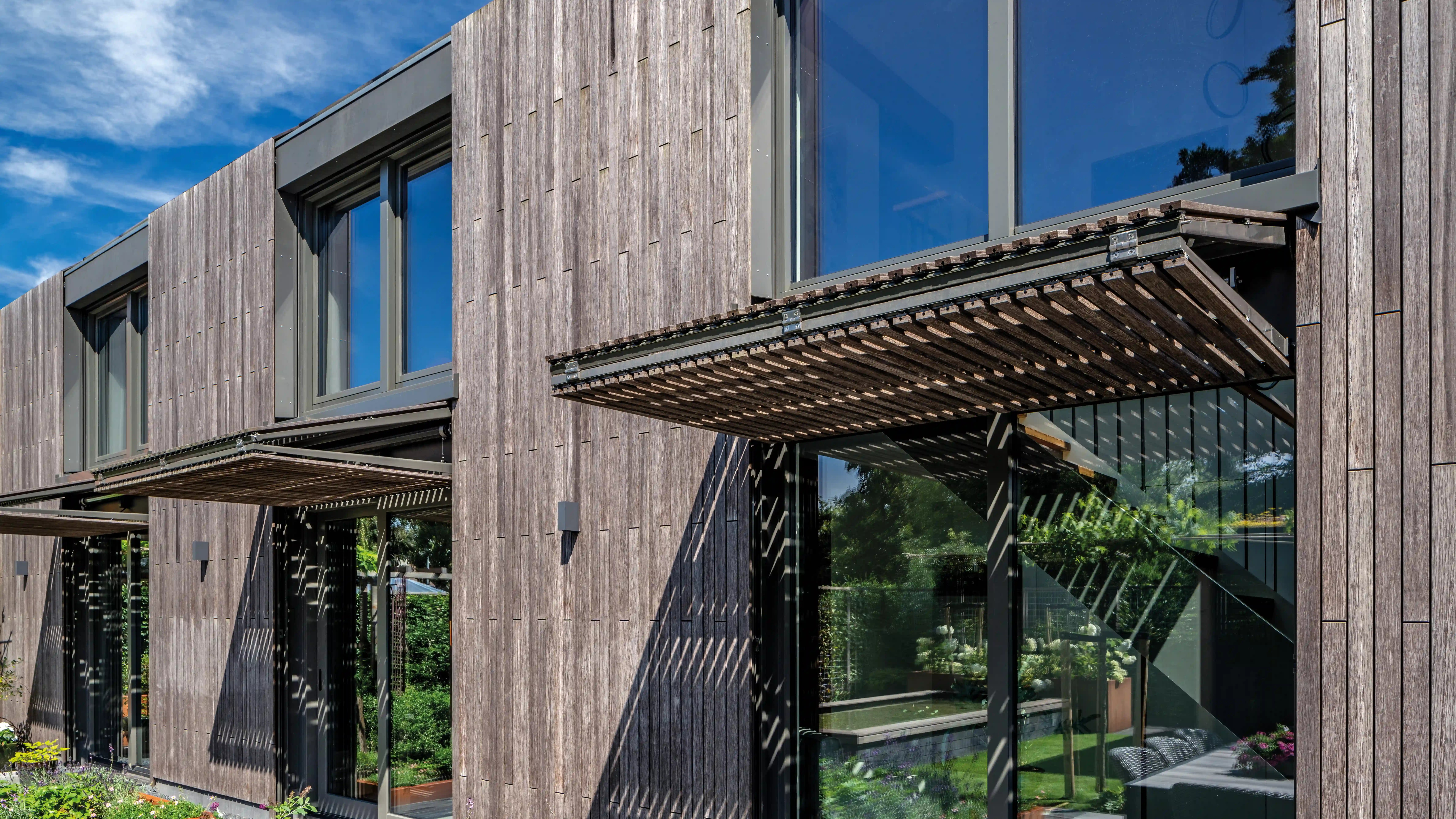 Vouwhefluik als gevelbekleding | Artino
