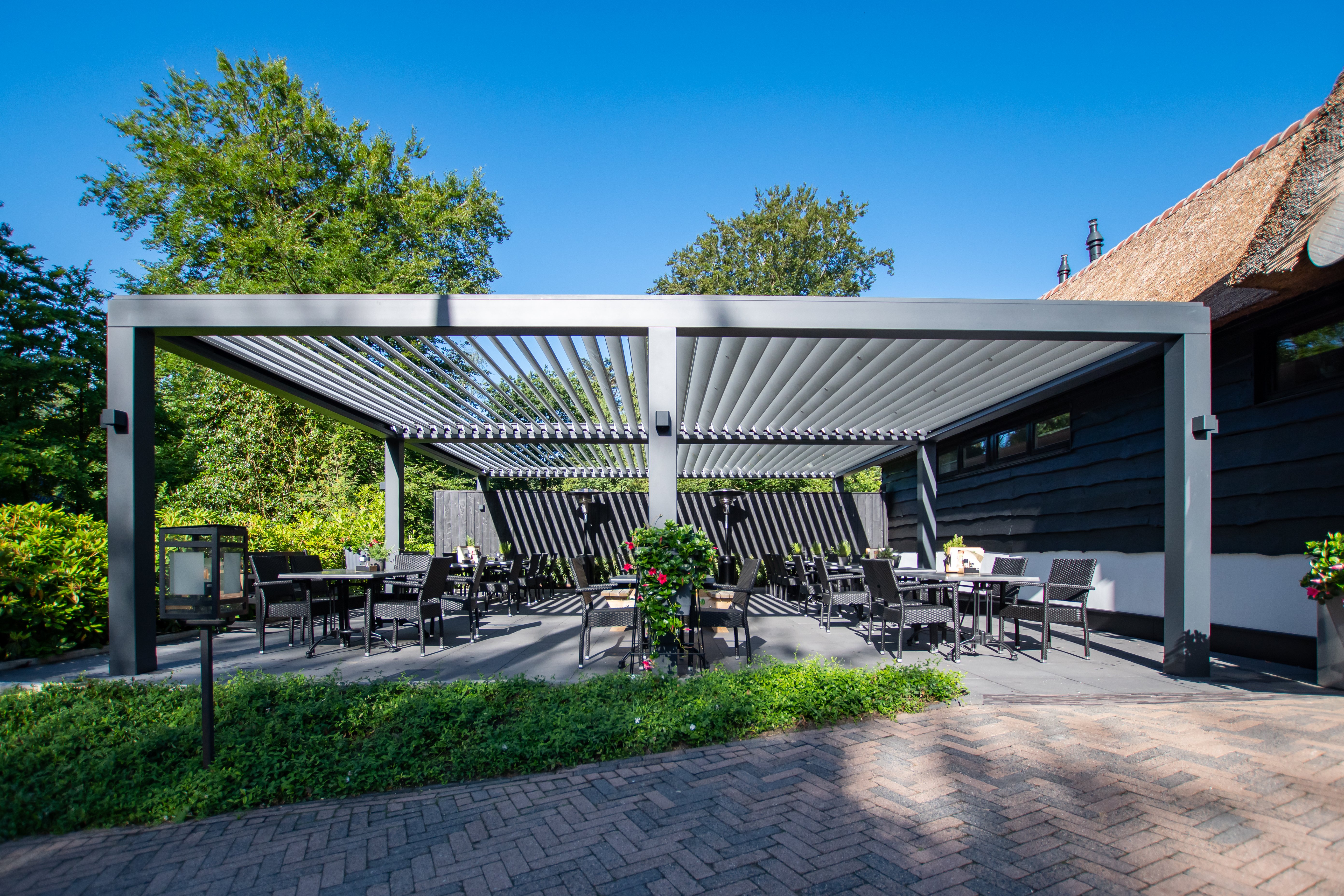 Horeca overkapping lamellen